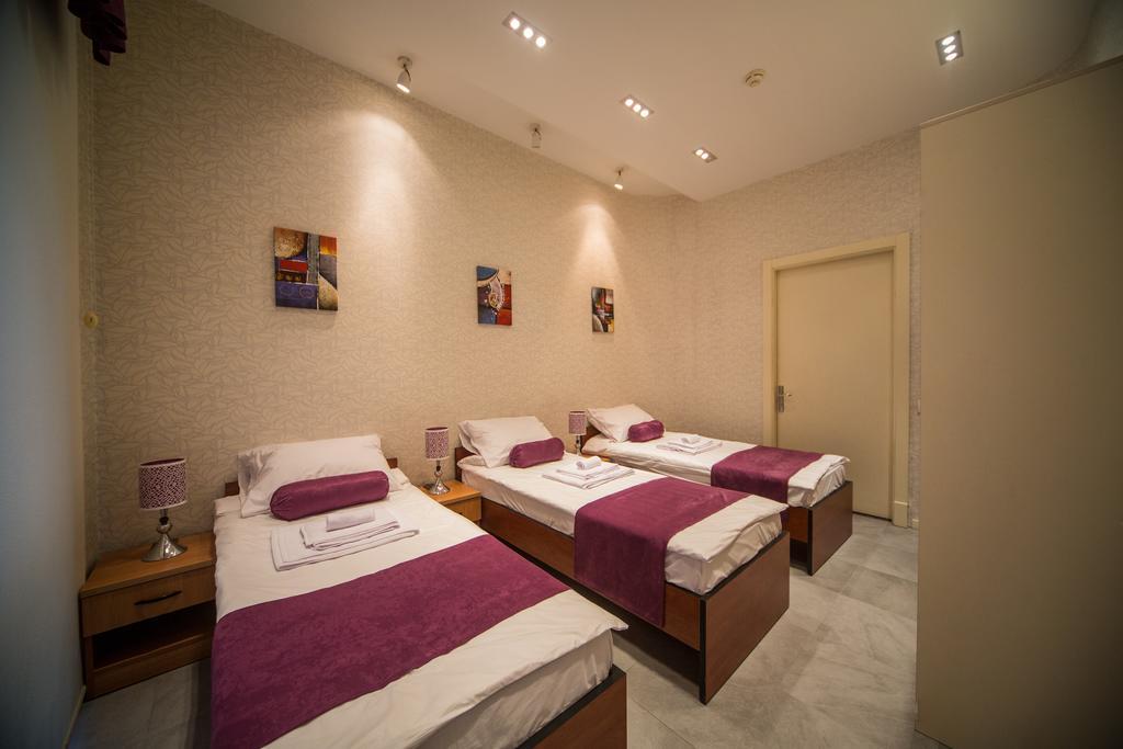 Hostel Inn Hotel&Hostel Baku Exterior photo
