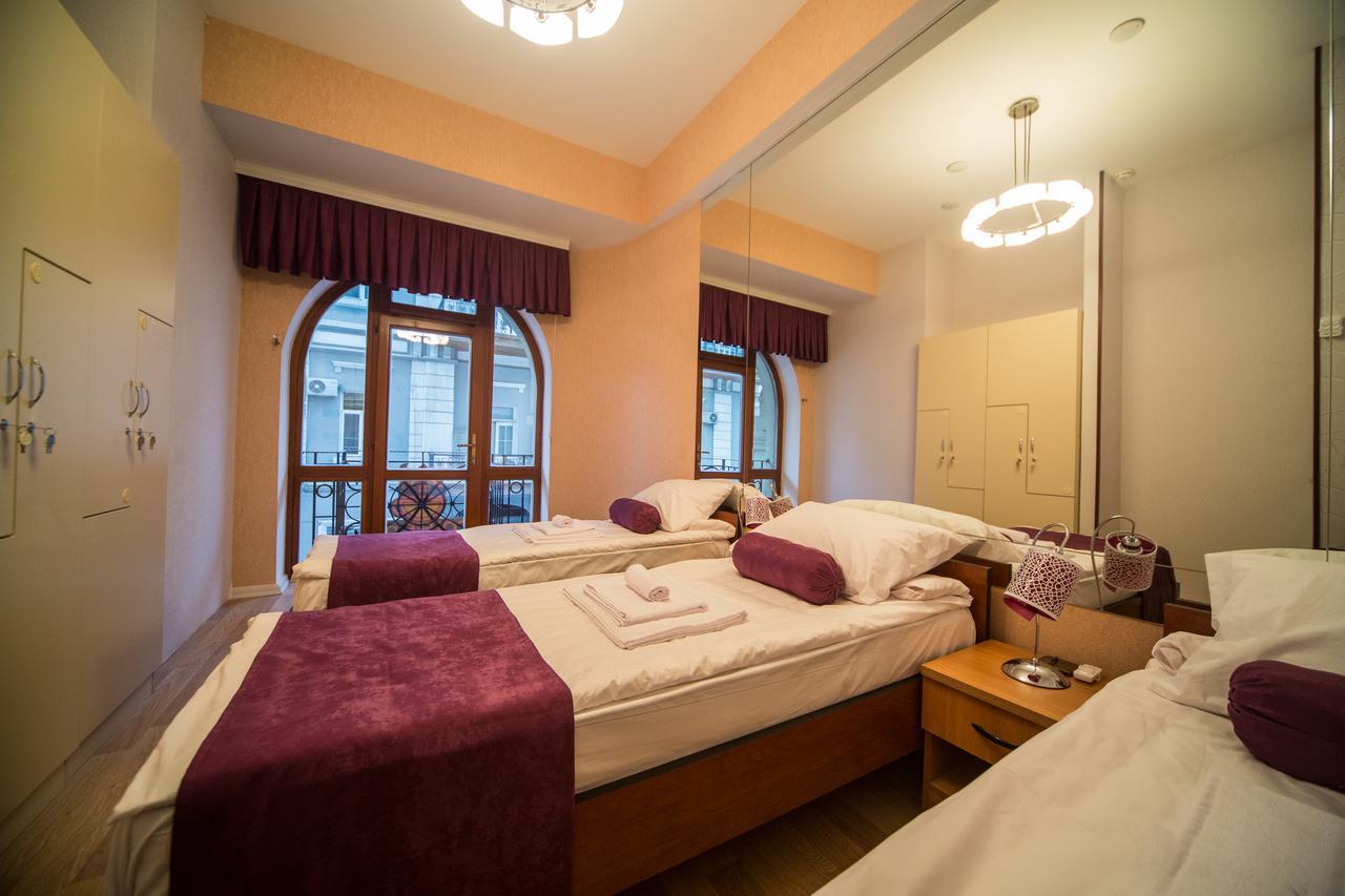 Hostel Inn Hotel&Hostel Baku Exterior photo